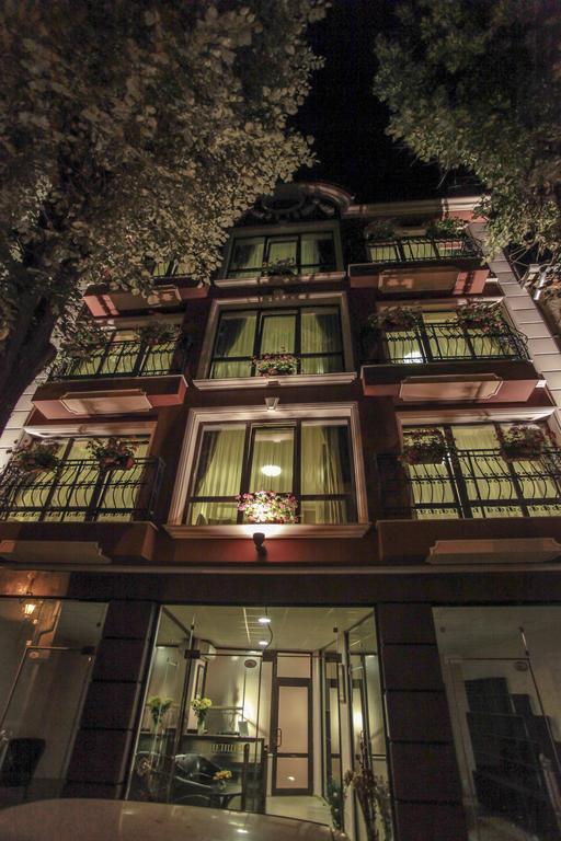 Готель Old Plovdiv House In Kapana Area Екстер'єр фото